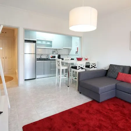 Poppy House In Anjos *