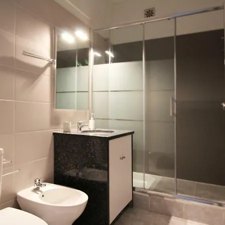 Poppy House In Anjos ליסבון