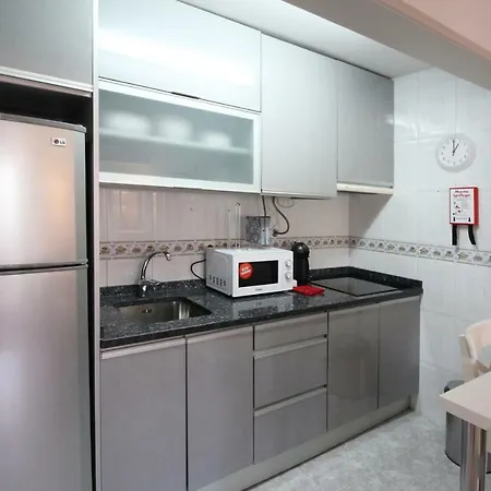 Apartment Poppy House In Anjos *